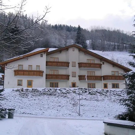 Haus Lanka 아파트