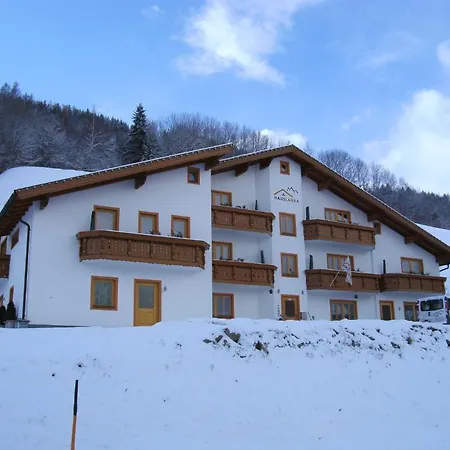 Haus Lanka 아파트 *